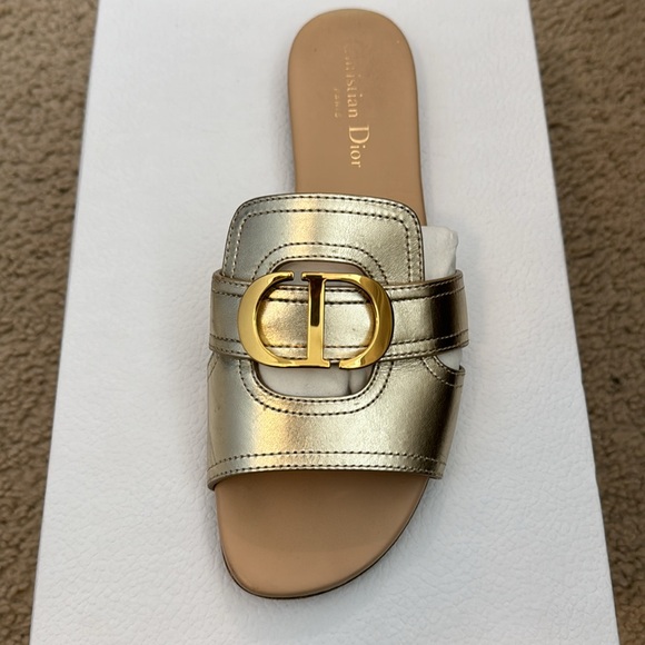 Dior Flat Or 30 Montaigne Slide - Picture 14 of 17